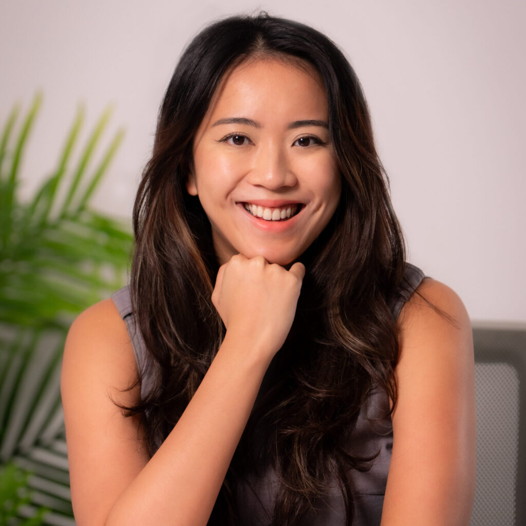 Headshot of Nicole Lee-Kauer