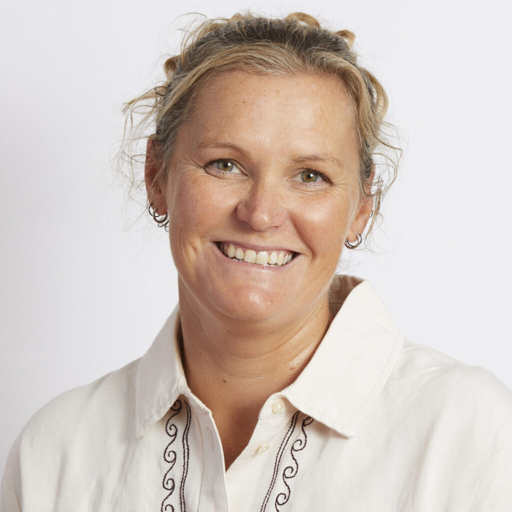 Headshot of Shasta O'Loughlin