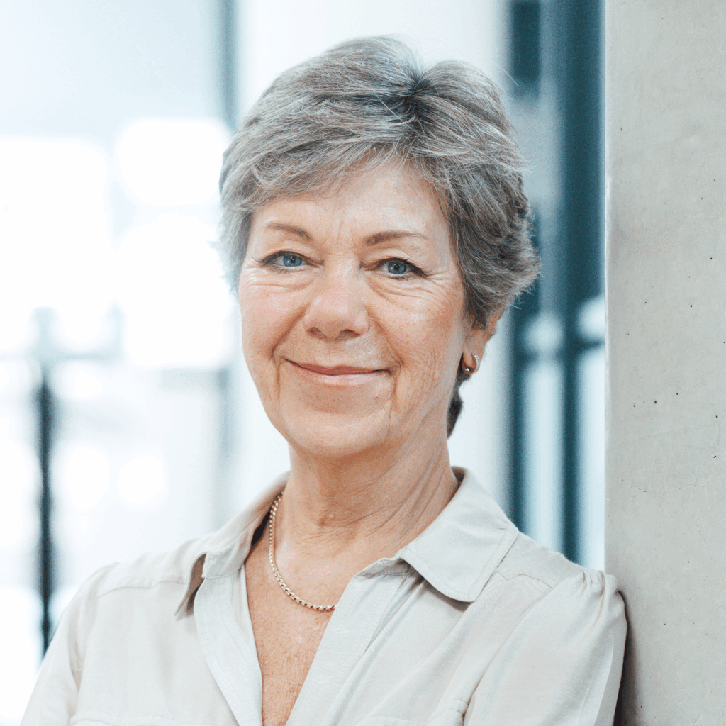 Headshot of Karin Ekberg