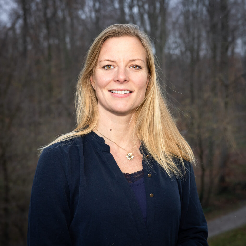 Headshot of Fleur Meerman - van den Heuvel