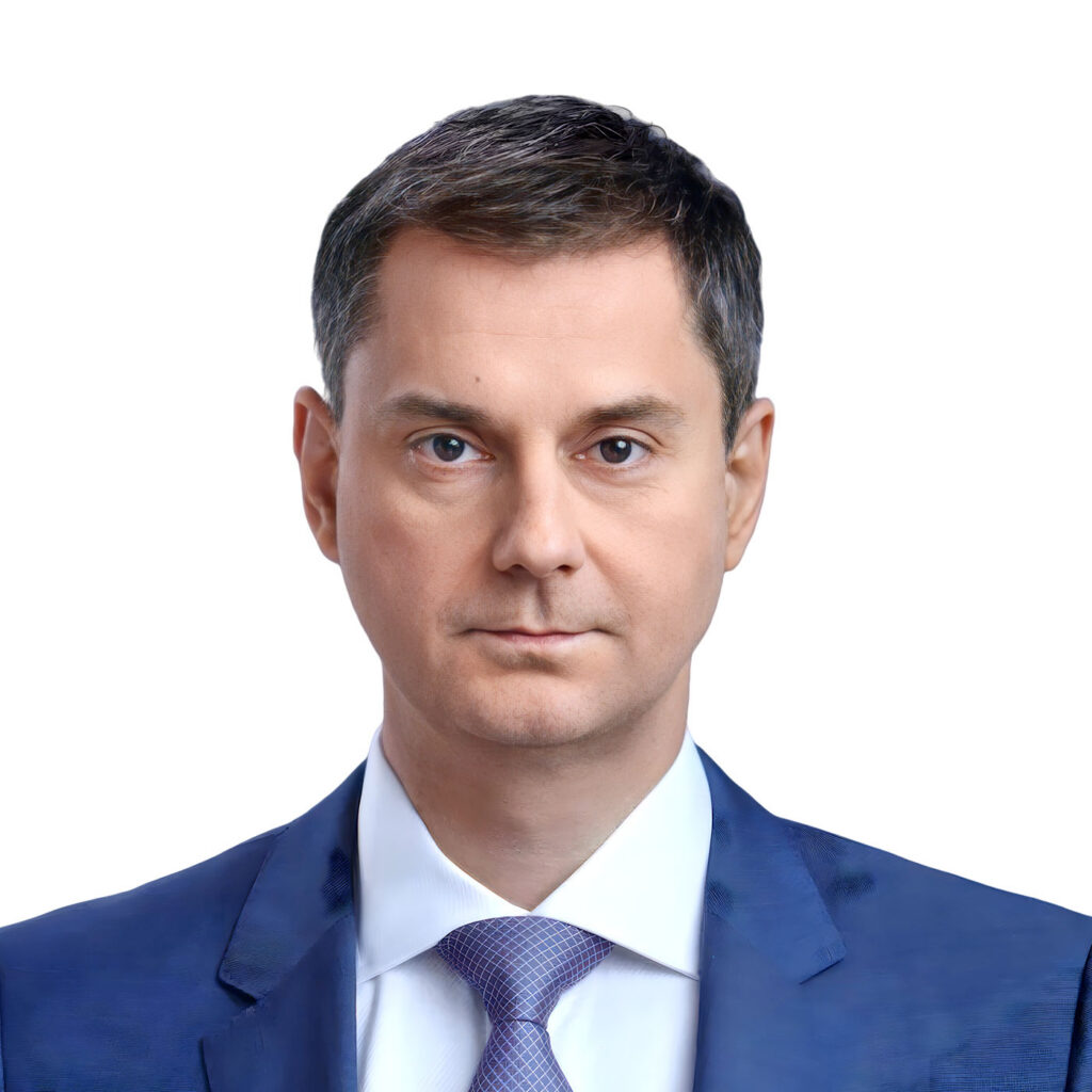 Headshot of Harry Theoharis