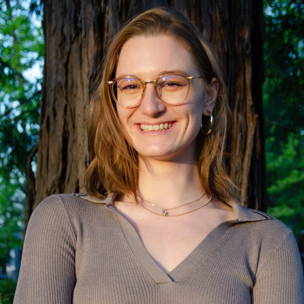 Headshot of Marie Mavrikios